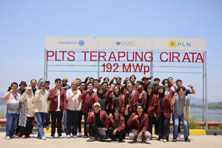 Teknik Sistem Energi Tel-U berkunjungan ke PLTS Cirata